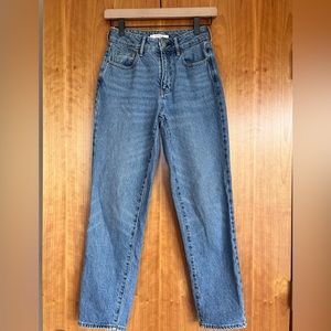 Pacsun medium wash mid rise jeans size 24
